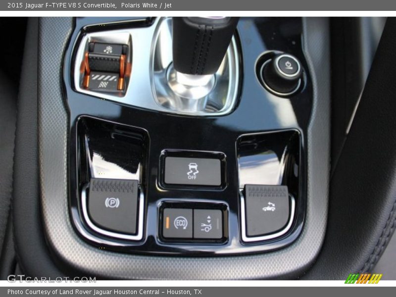 Controls of 2015 F-TYPE V8 S Convertible