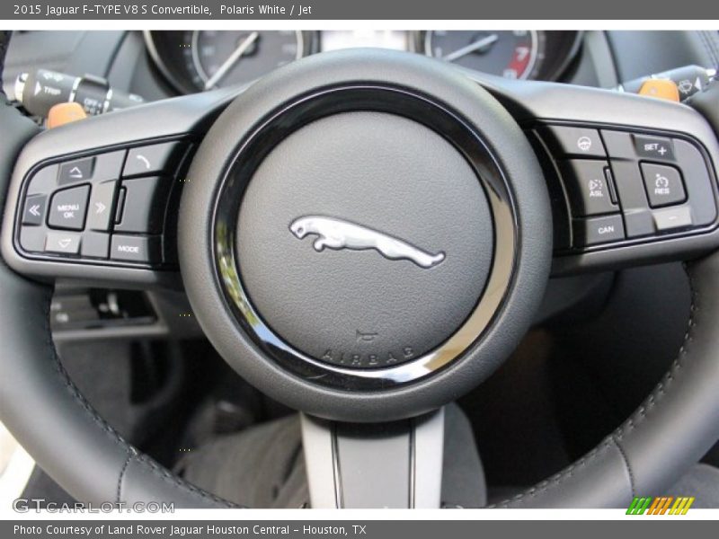  2015 F-TYPE V8 S Convertible Steering Wheel