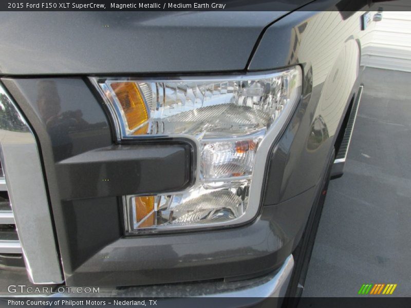 Magnetic Metallic / Medium Earth Gray 2015 Ford F150 XLT SuperCrew