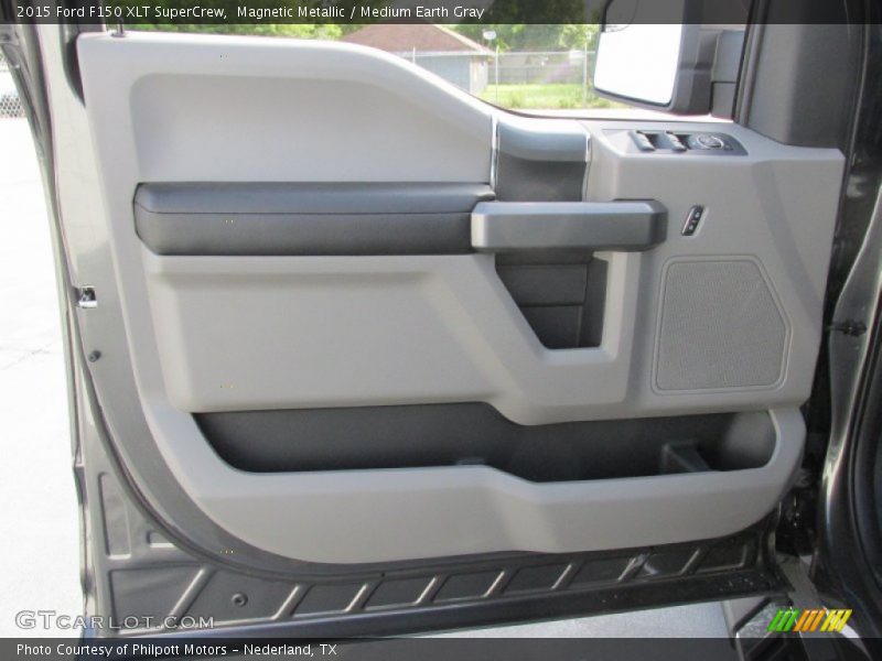 Magnetic Metallic / Medium Earth Gray 2015 Ford F150 XLT SuperCrew