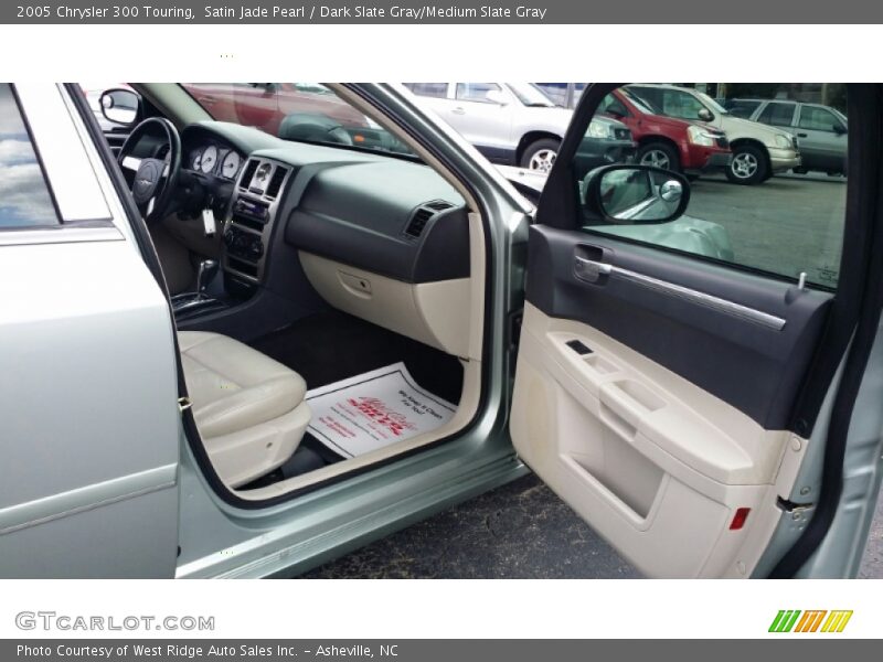 Satin Jade Pearl / Dark Slate Gray/Medium Slate Gray 2005 Chrysler 300 Touring