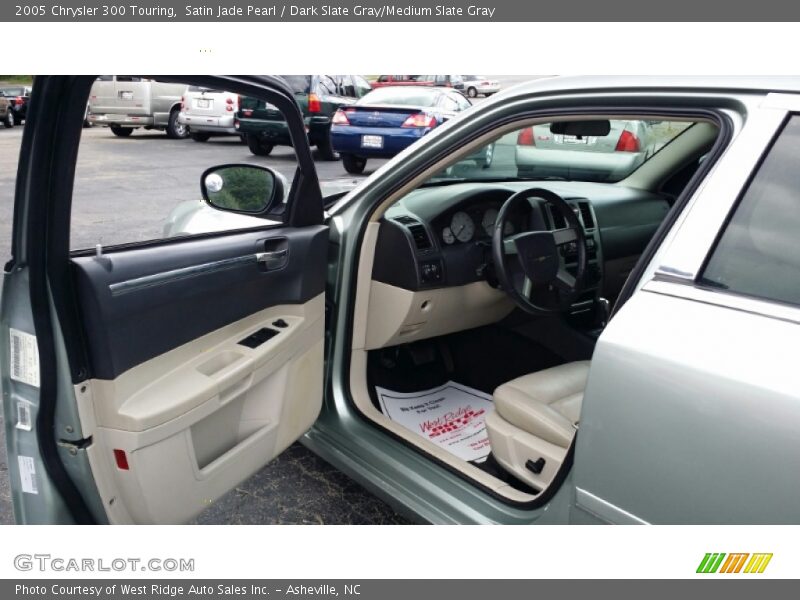 Satin Jade Pearl / Dark Slate Gray/Medium Slate Gray 2005 Chrysler 300 Touring
