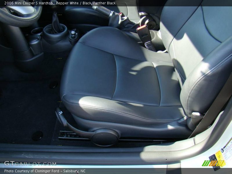 Pepper White / Black/Panther Black 2006 Mini Cooper S Hardtop