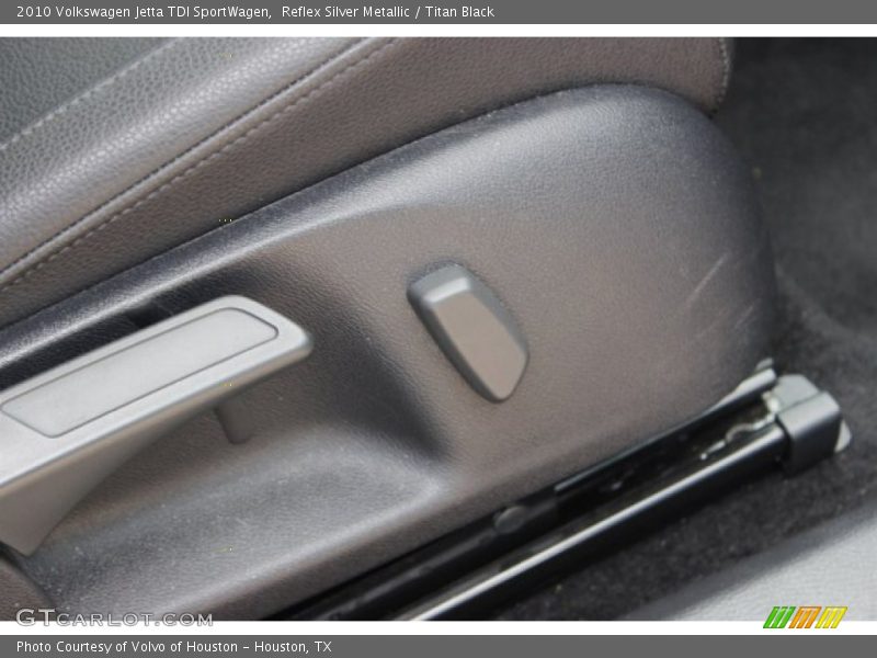 Reflex Silver Metallic / Titan Black 2010 Volkswagen Jetta TDI SportWagen