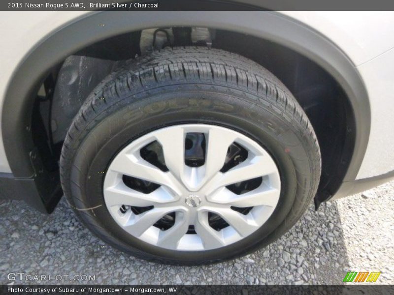 Brilliant Silver / Charcoal 2015 Nissan Rogue S AWD