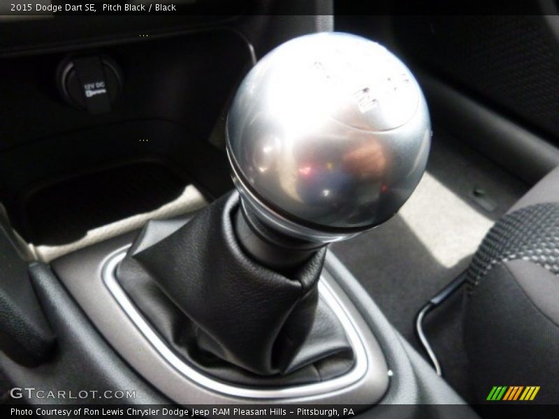 Pitch Black / Black 2015 Dodge Dart SE