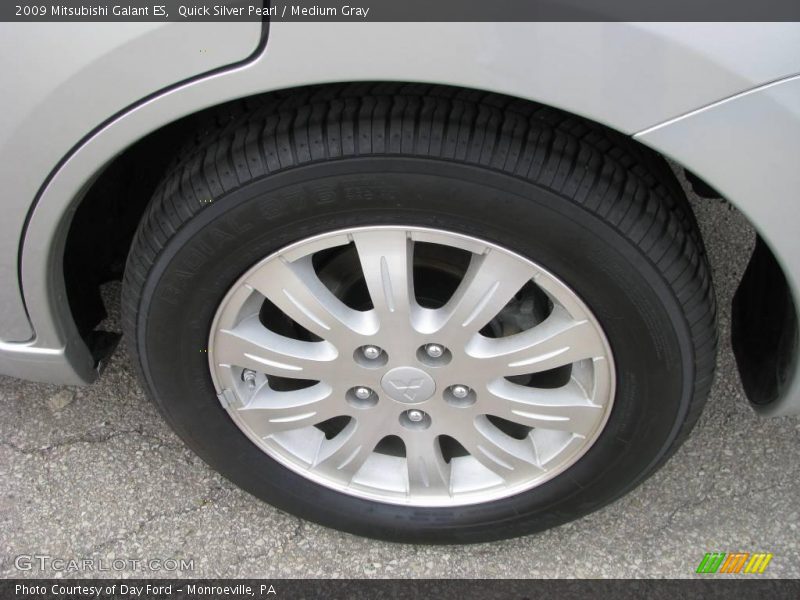 Quick Silver Pearl / Medium Gray 2009 Mitsubishi Galant ES