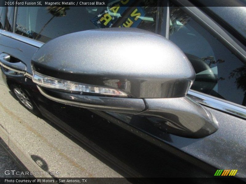 Magnetic Metallic / Charcoal Black 2016 Ford Fusion SE