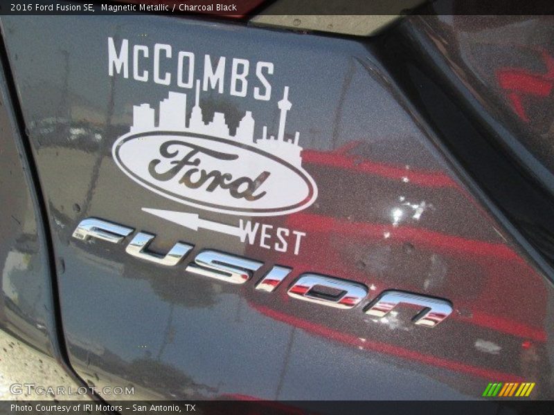 Magnetic Metallic / Charcoal Black 2016 Ford Fusion SE