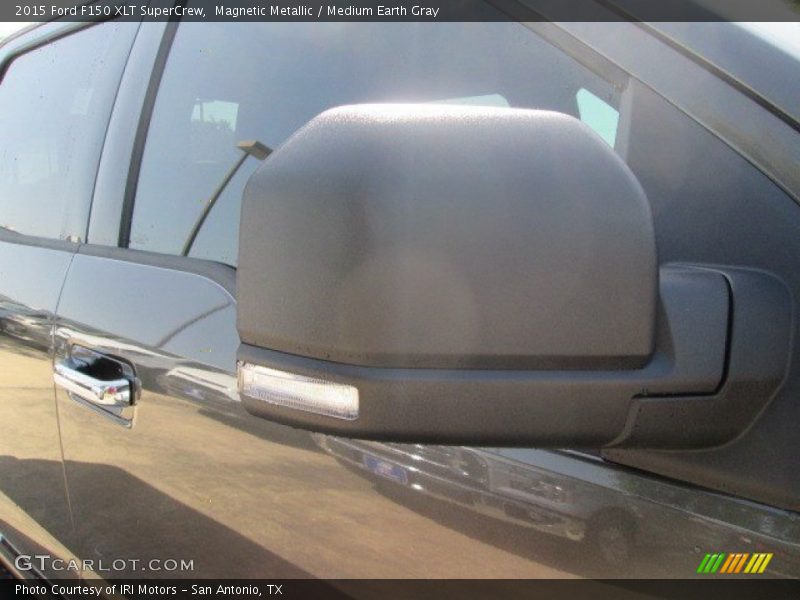Magnetic Metallic / Medium Earth Gray 2015 Ford F150 XLT SuperCrew