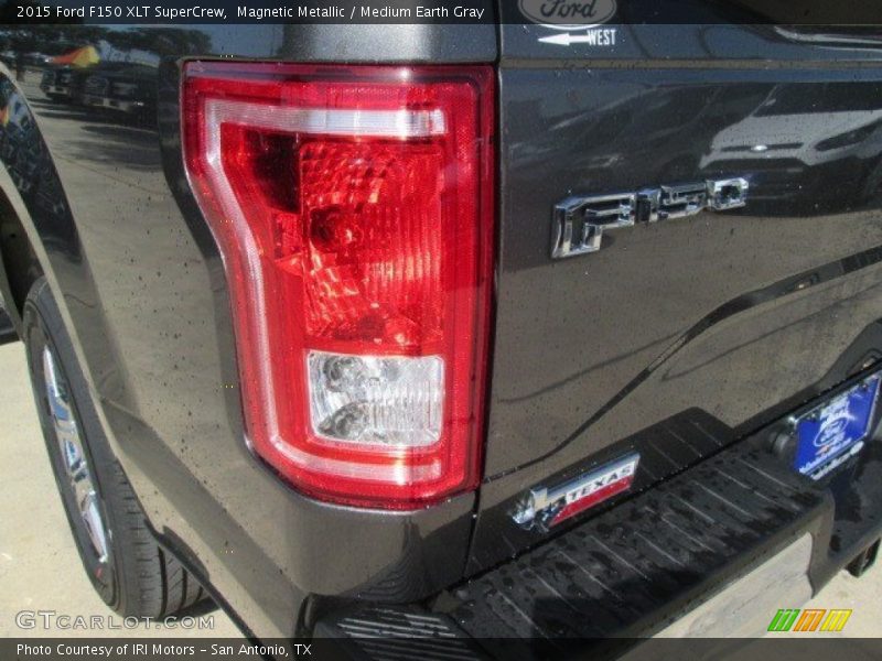 Magnetic Metallic / Medium Earth Gray 2015 Ford F150 XLT SuperCrew