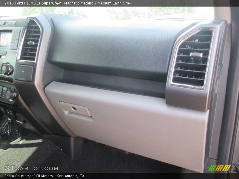 Magnetic Metallic / Medium Earth Gray 2015 Ford F150 XLT SuperCrew