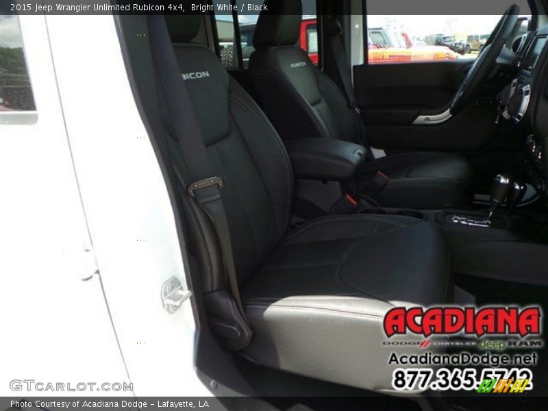 Bright White / Black 2015 Jeep Wrangler Unlimited Rubicon 4x4