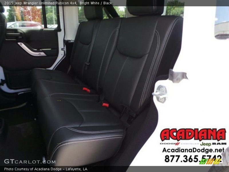 Bright White / Black 2015 Jeep Wrangler Unlimited Rubicon 4x4