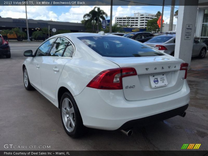 Ice White / Beechwood/Off Black 2013 Volvo S60 T5