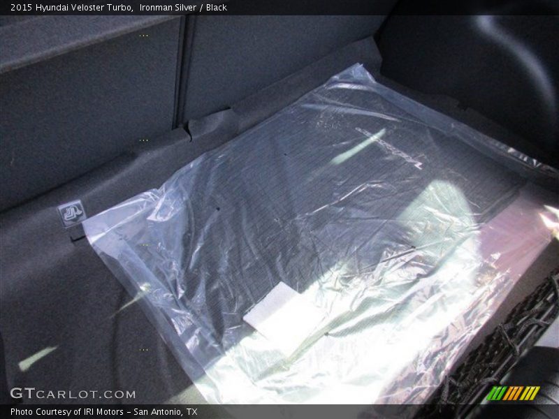 Ironman Silver / Black 2015 Hyundai Veloster Turbo