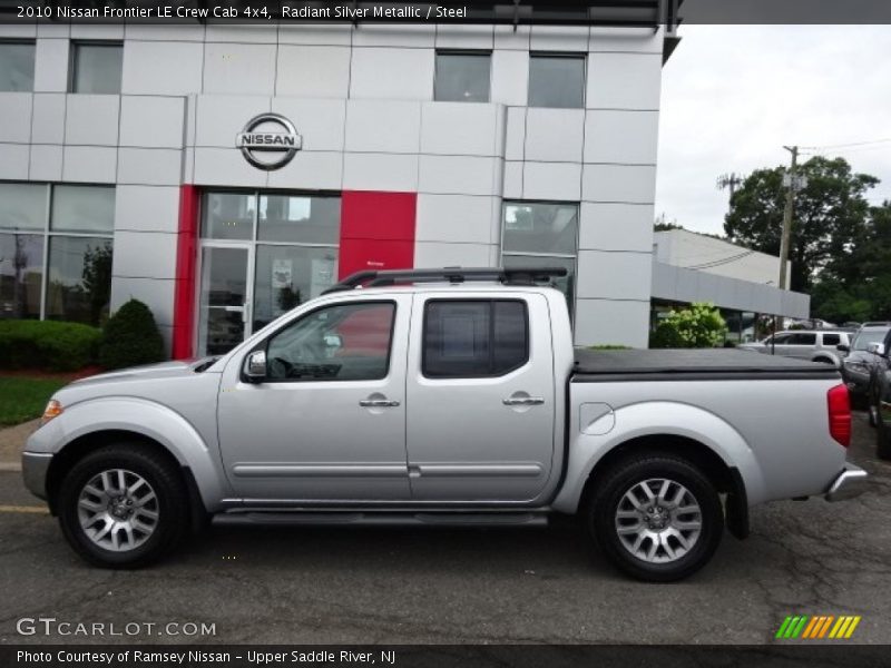 Radiant Silver Metallic / Steel 2010 Nissan Frontier LE Crew Cab 4x4