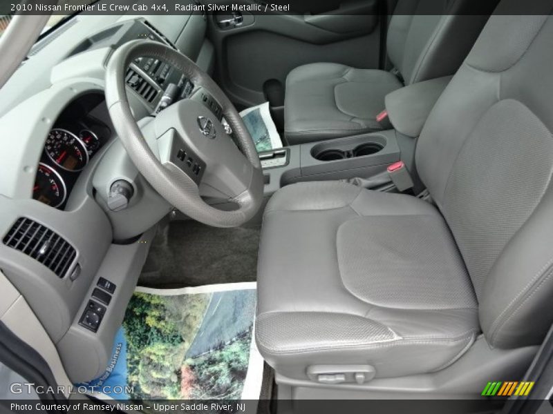 Radiant Silver Metallic / Steel 2010 Nissan Frontier LE Crew Cab 4x4