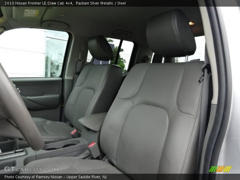 Radiant Silver Metallic / Steel 2010 Nissan Frontier LE Crew Cab 4x4