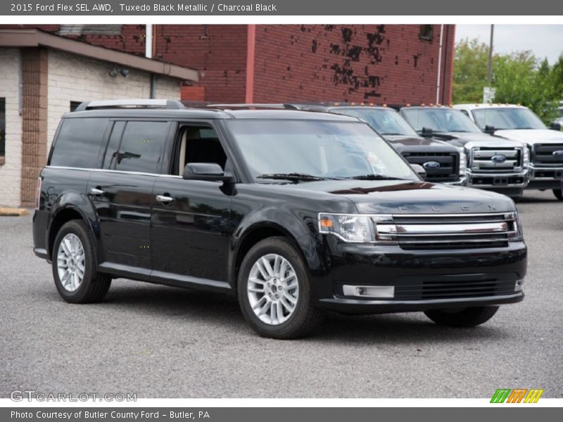 Front 3/4 View of 2015 Flex SEL AWD