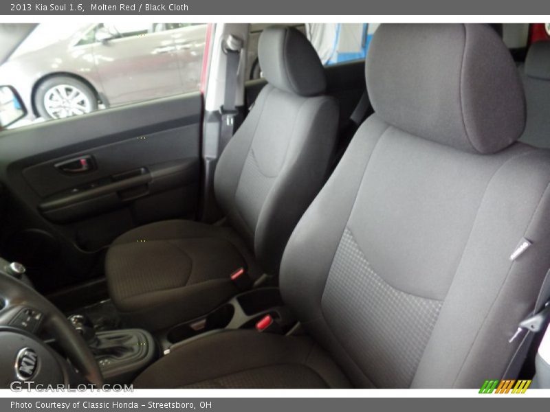 Molten Red / Black Cloth 2013 Kia Soul 1.6