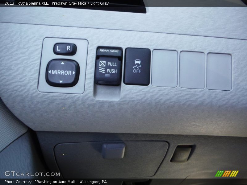 Predawn Gray Mica / Light Gray 2013 Toyota Sienna XLE