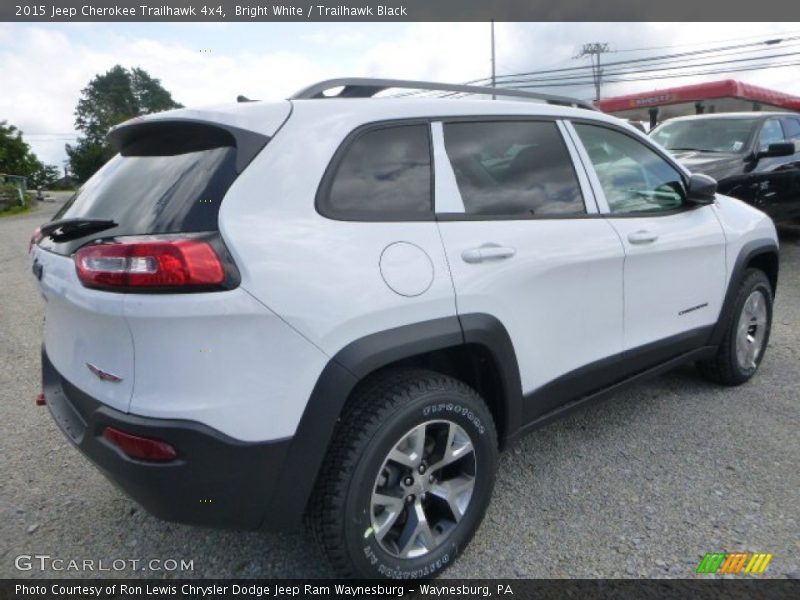 Bright White / Trailhawk Black 2015 Jeep Cherokee Trailhawk 4x4
