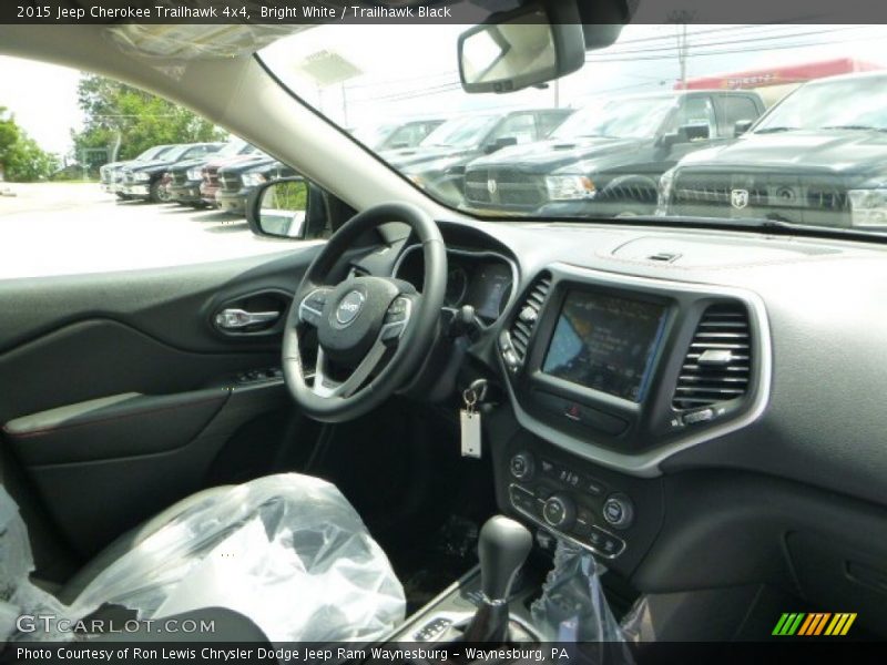 Bright White / Trailhawk Black 2015 Jeep Cherokee Trailhawk 4x4