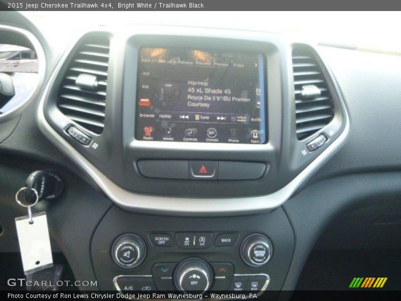 Bright White / Trailhawk Black 2015 Jeep Cherokee Trailhawk 4x4