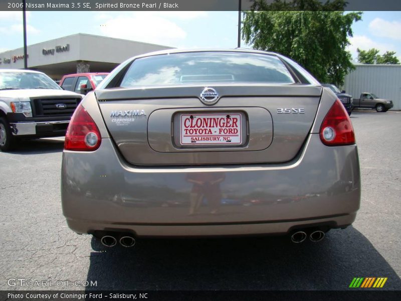Spirited Bronze Pearl / Black 2006 Nissan Maxima 3.5 SE