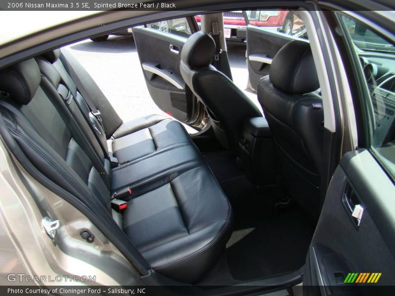 Spirited Bronze Pearl / Black 2006 Nissan Maxima 3.5 SE