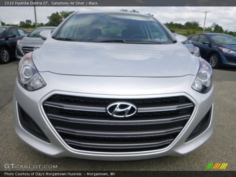 Symphony Air Silver / Black 2016 Hyundai Elantra GT