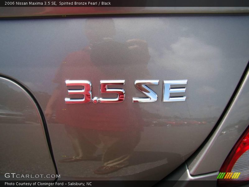 Spirited Bronze Pearl / Black 2006 Nissan Maxima 3.5 SE