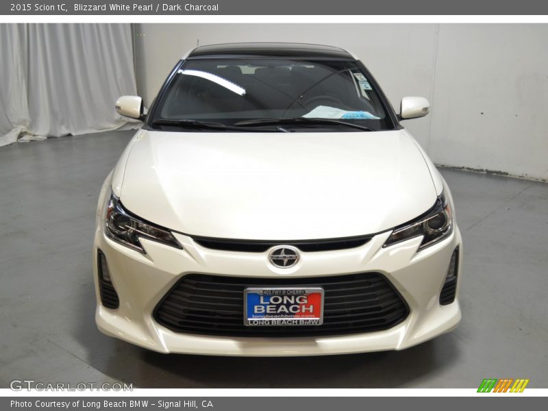 Blizzard White Pearl / Dark Charcoal 2015 Scion tC