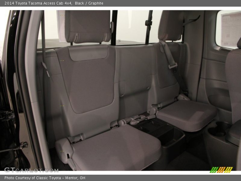 Black / Graphite 2014 Toyota Tacoma Access Cab 4x4