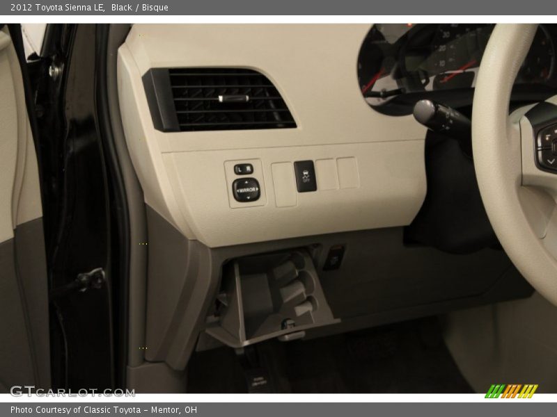 Black / Bisque 2012 Toyota Sienna LE