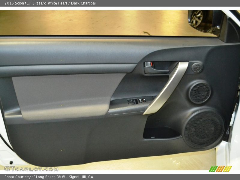 Blizzard White Pearl / Dark Charcoal 2015 Scion tC