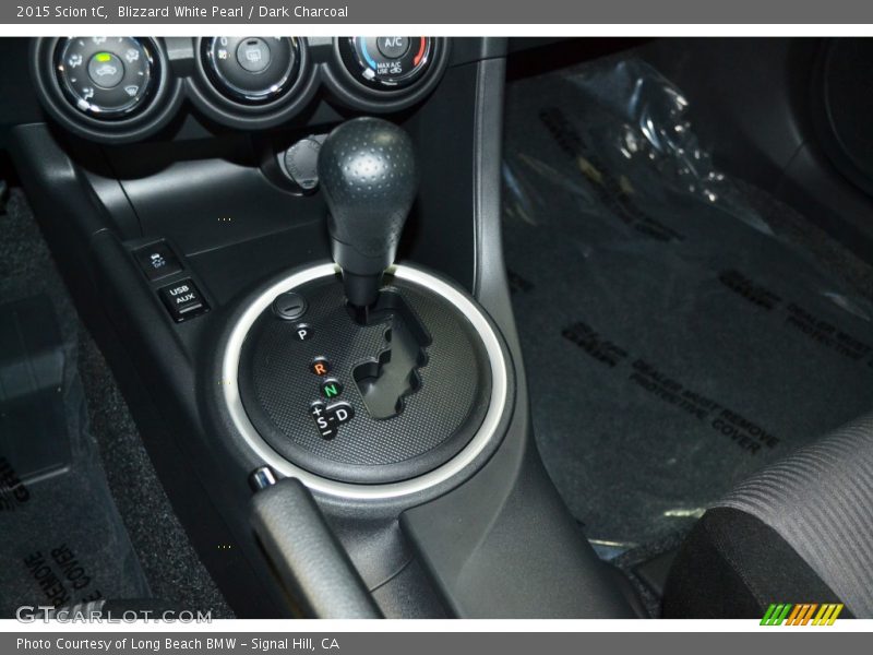 Blizzard White Pearl / Dark Charcoal 2015 Scion tC