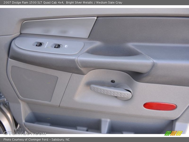 Bright Silver Metallic / Medium Slate Gray 2007 Dodge Ram 1500 SLT Quad Cab 4x4