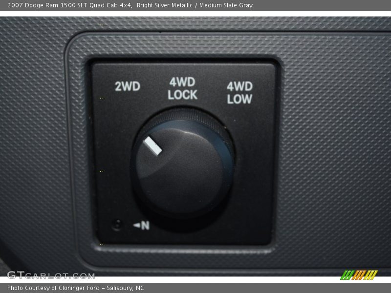 Bright Silver Metallic / Medium Slate Gray 2007 Dodge Ram 1500 SLT Quad Cab 4x4