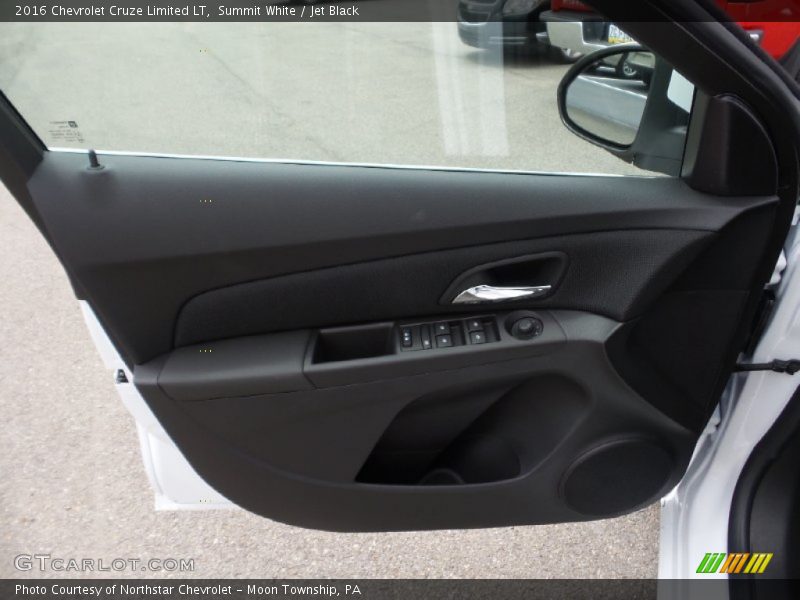 Summit White / Jet Black 2016 Chevrolet Cruze Limited LT