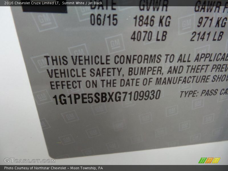 Summit White / Jet Black 2016 Chevrolet Cruze Limited LT