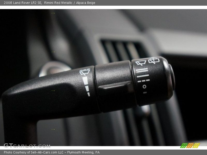 Rimini Red Metallic / Alpaca Beige 2008 Land Rover LR2 SE