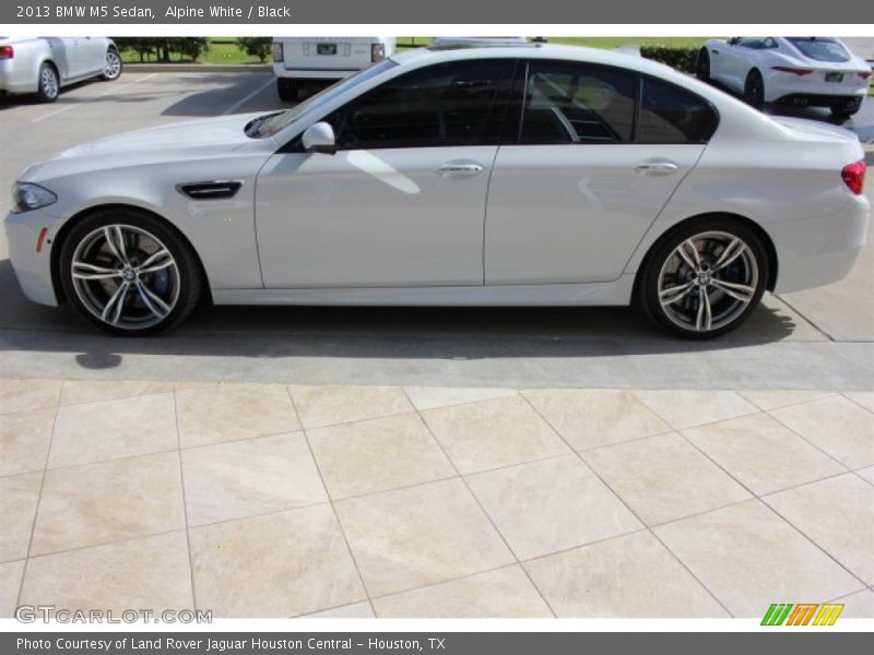 Alpine White / Black 2013 BMW M5 Sedan