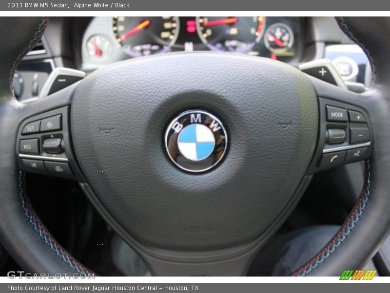 Alpine White / Black 2013 BMW M5 Sedan