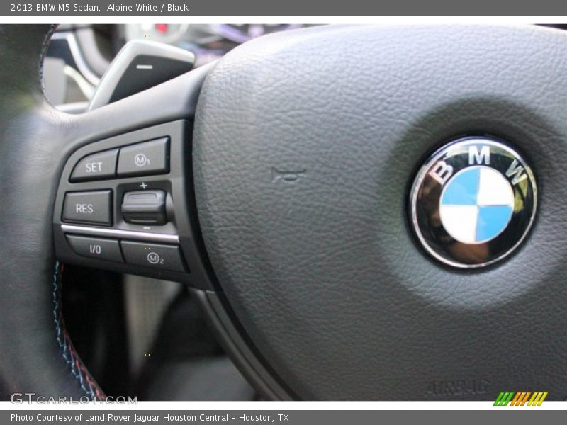 Alpine White / Black 2013 BMW M5 Sedan