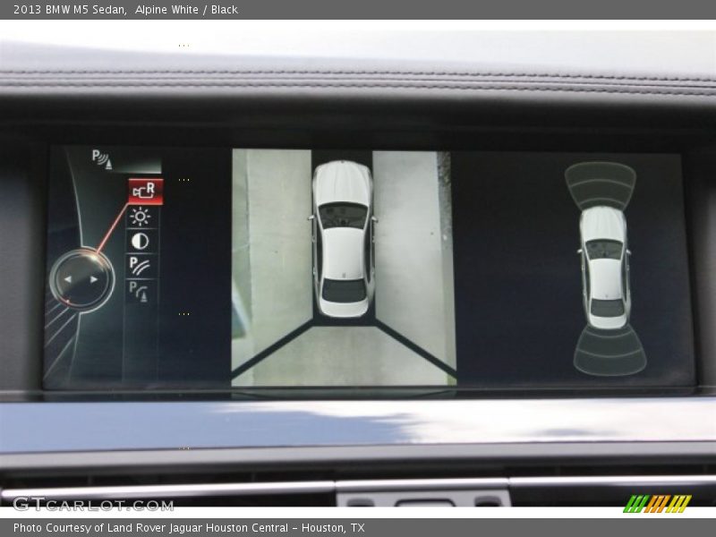 Alpine White / Black 2013 BMW M5 Sedan
