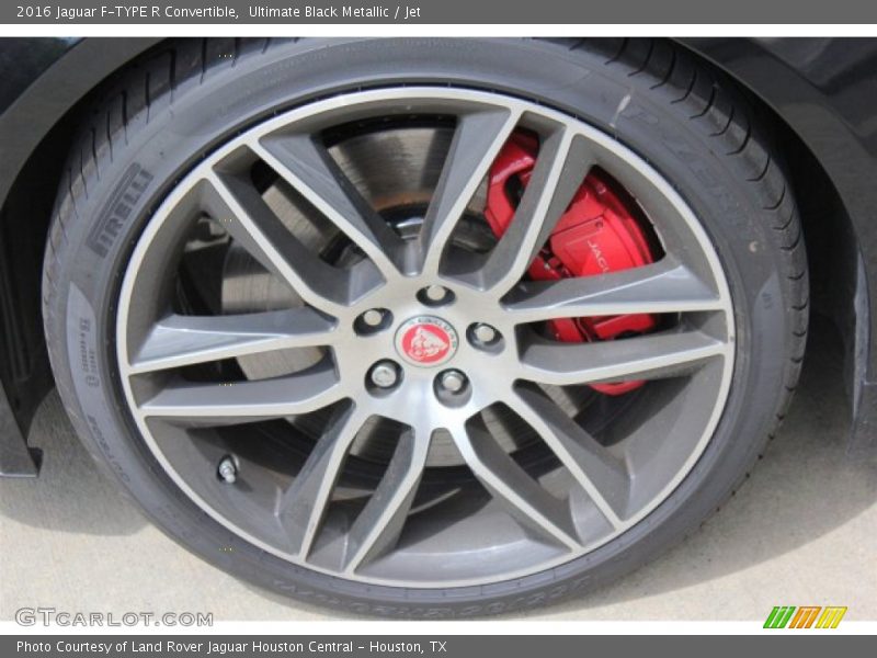  2016 F-TYPE R Convertible Wheel