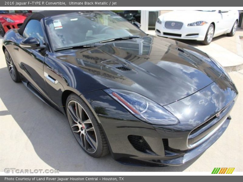 Ultimate Black Metallic / Jet 2016 Jaguar F-TYPE R Convertible