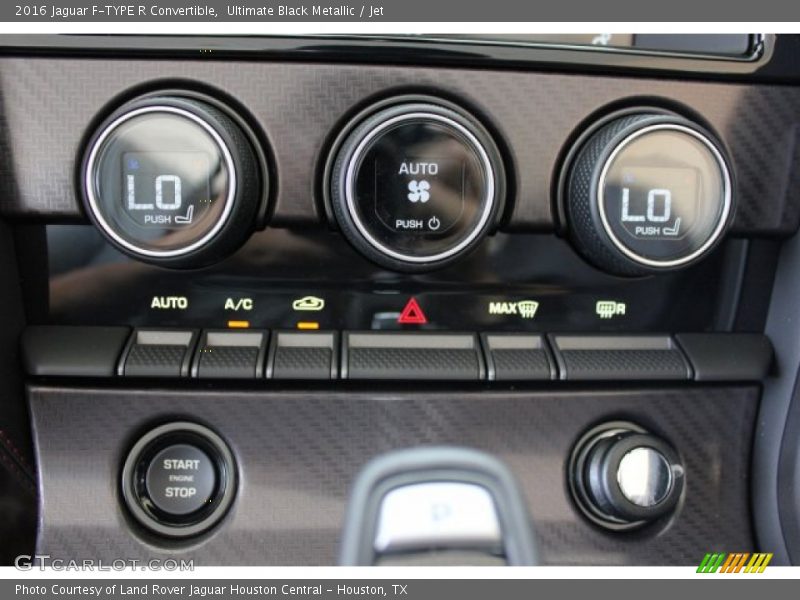 Ultimate Black Metallic / Jet 2016 Jaguar F-TYPE R Convertible